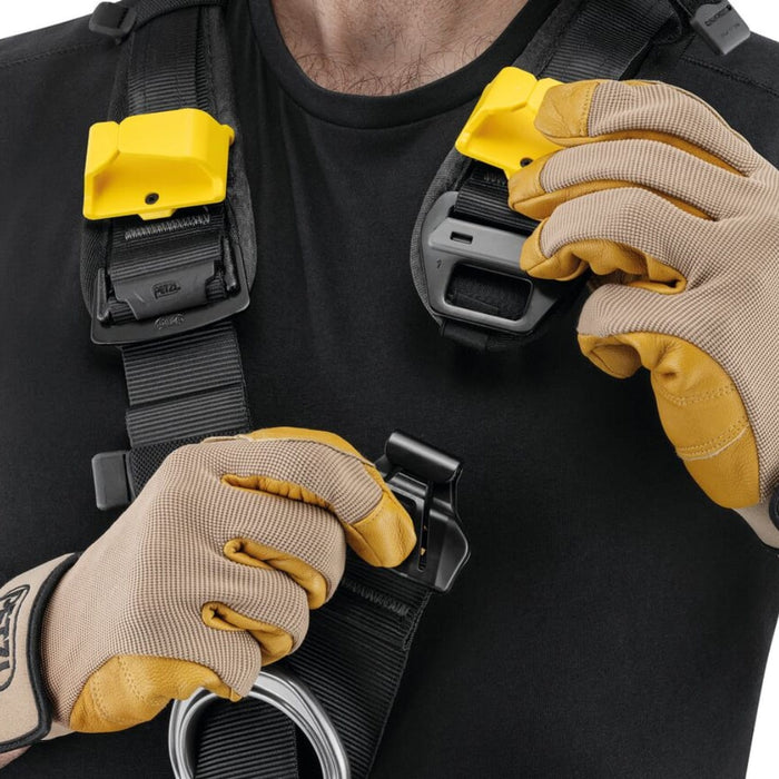 Arnés Petzl ASTRO®  Versión Internacional C083BB