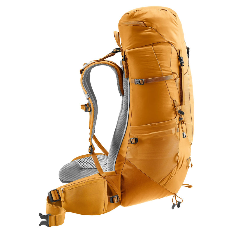 Aircontact Lite 40 + 10 Deuter en color Amber / Maple