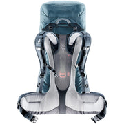 Futura Air Trek 50+10 Deuter en color Atlantic / Ink