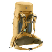 Aircontact Core 45+10 SL Deuter en color Savanna / Nori