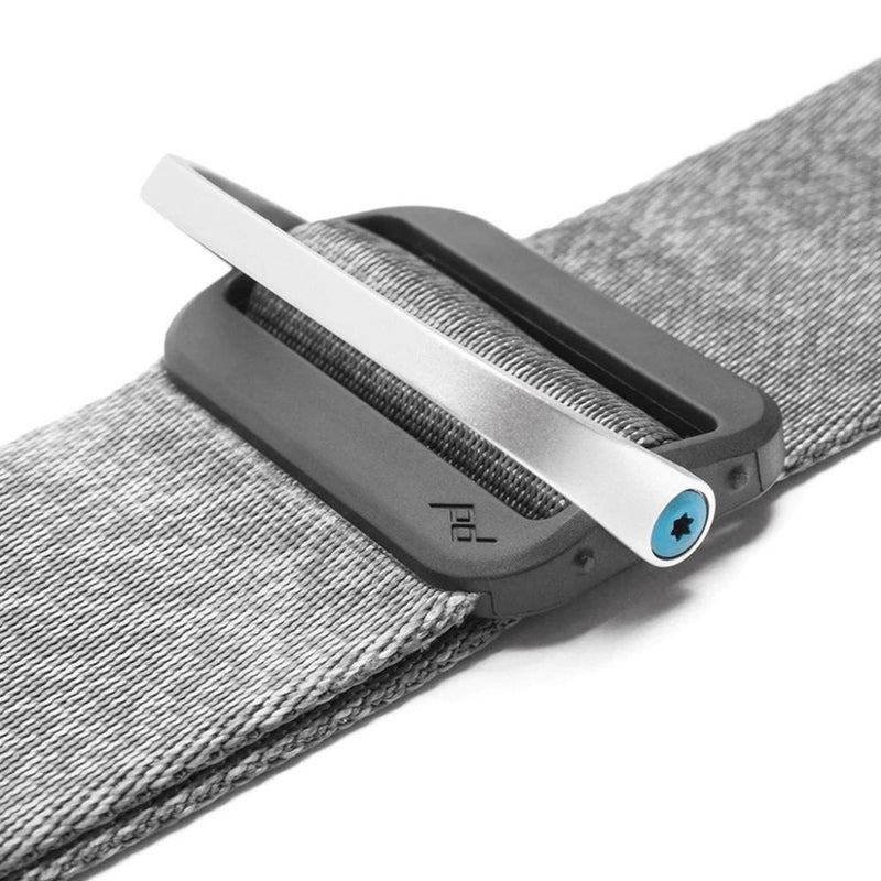 Correa Slide Peak Design Ash