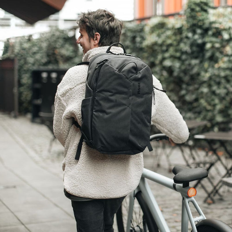 Mochila Thule Aion 28L Black