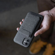 Funda Billetera con Stand para Celular Peak Design